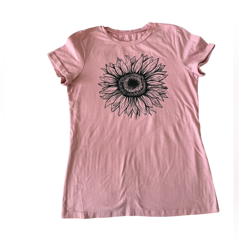 Woman’s Pink T-Shirt with Black Sunflower Design